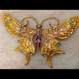 Butterfly brooch/pin
